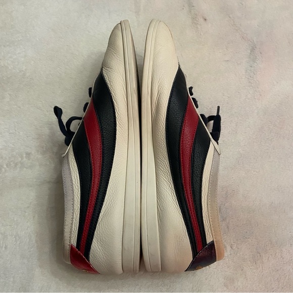 Gucci Falcer Bee embroidered Off White Leather Low Top lace-up Sneakers - Picture 8 of 15